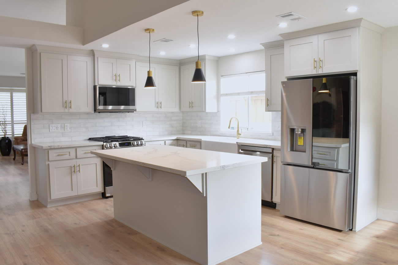Modern White Kitchen Remodel